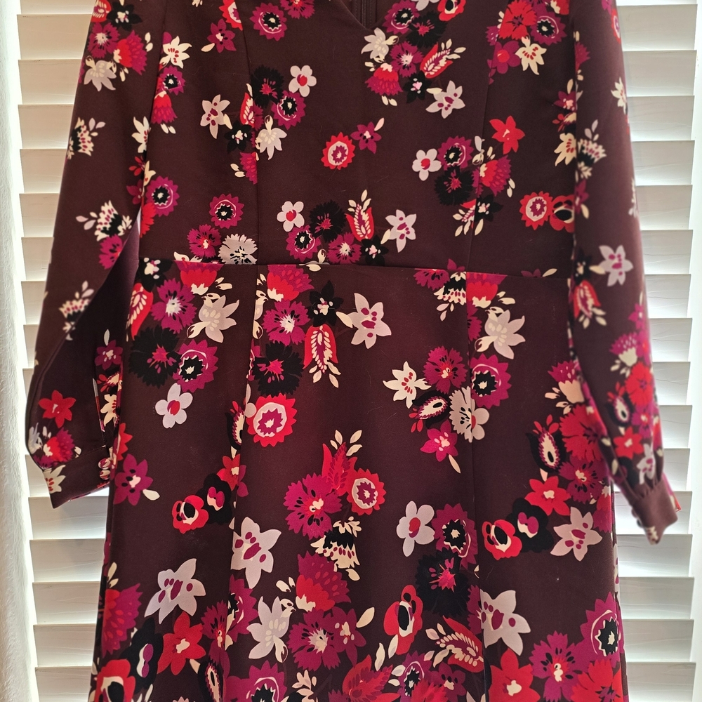Ann Taylor - Classic Vintage Inspired Burgundy Floral A-Line Dress Long Sleeves